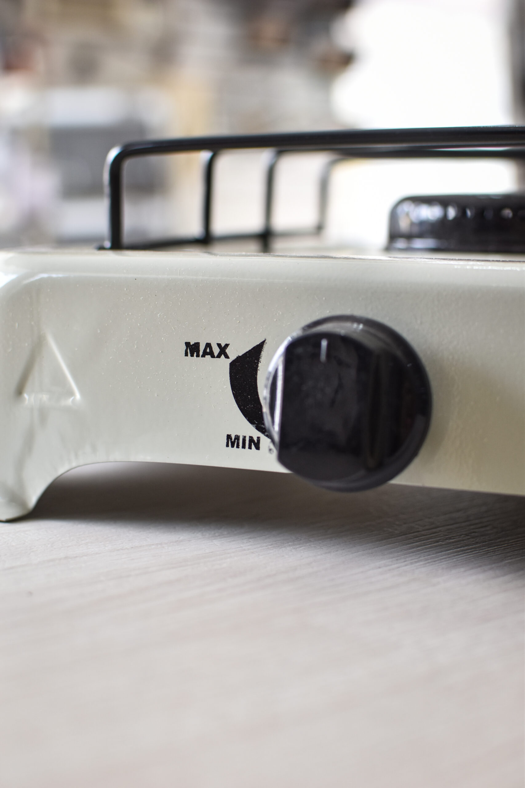 Anafe de 2 hornallas para gas envasado Conometal - Image 3