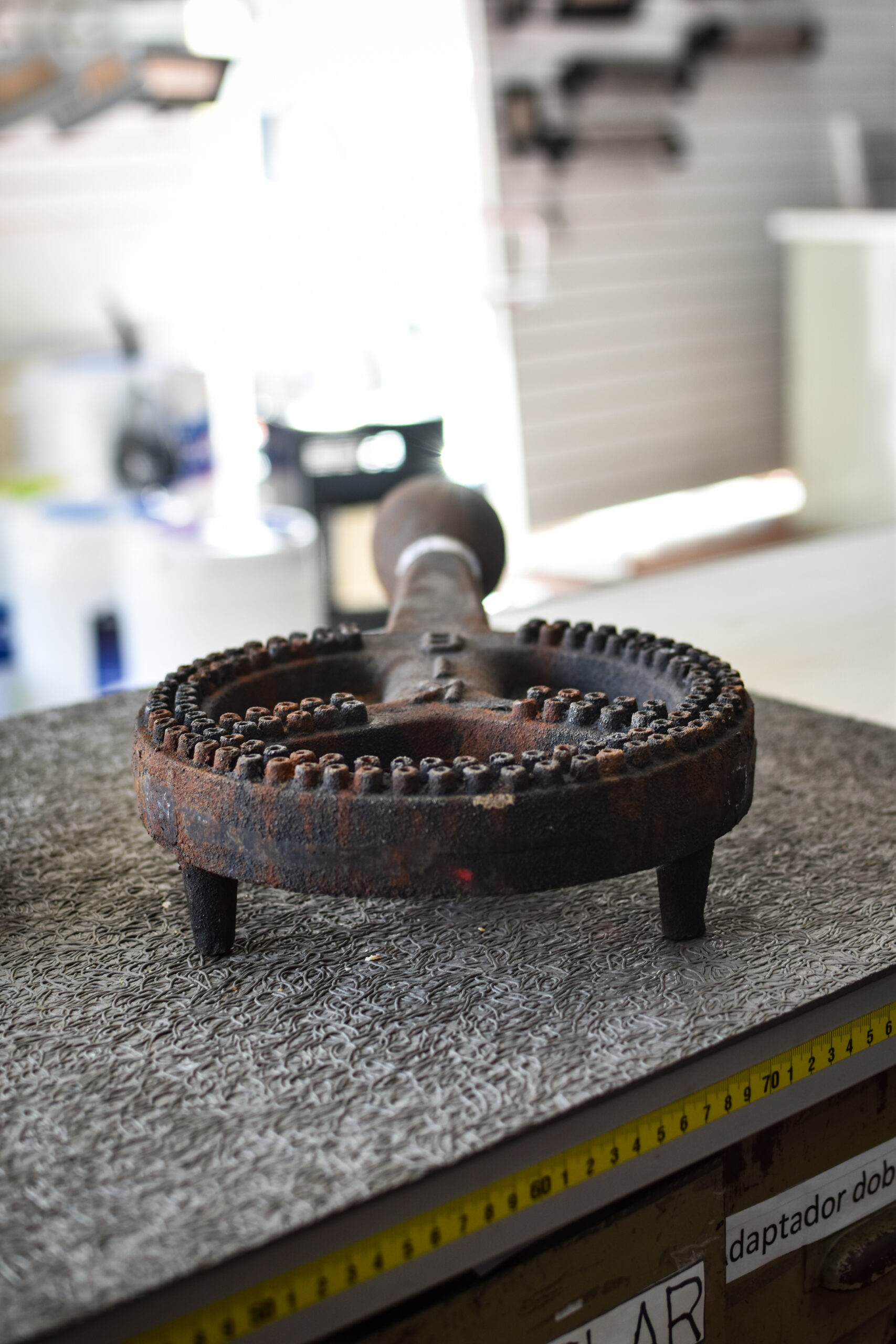 Mechero de fundición - Image 3