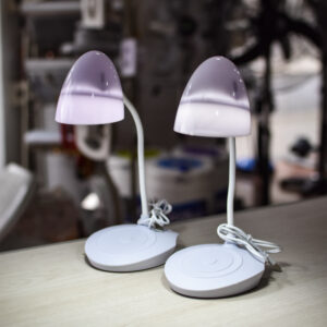 Lámpara de escritorio con carga USB