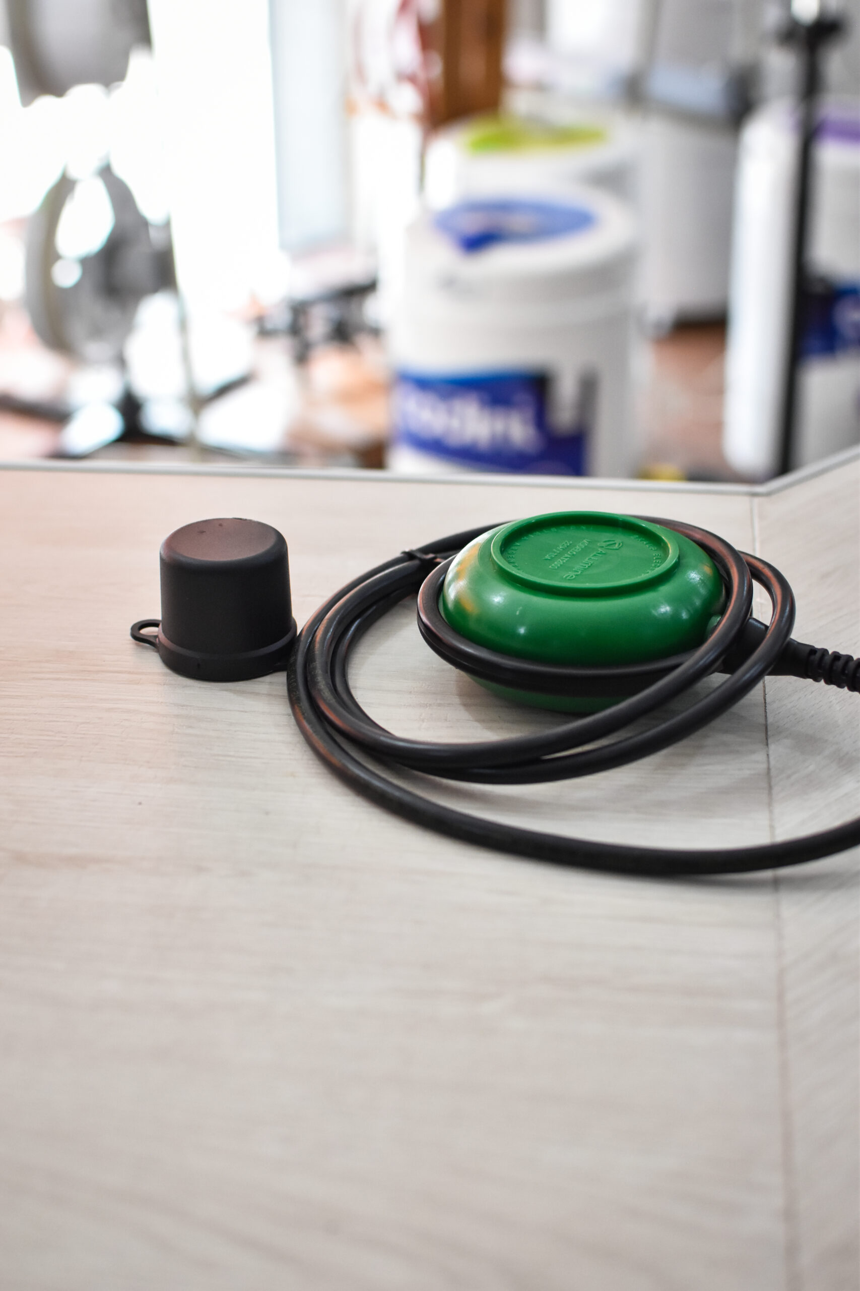 Flotante automático para tanque y cisterna Alumine