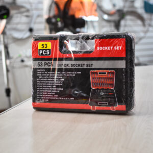 Set de herramientas 53 piezas con crique 1/4”